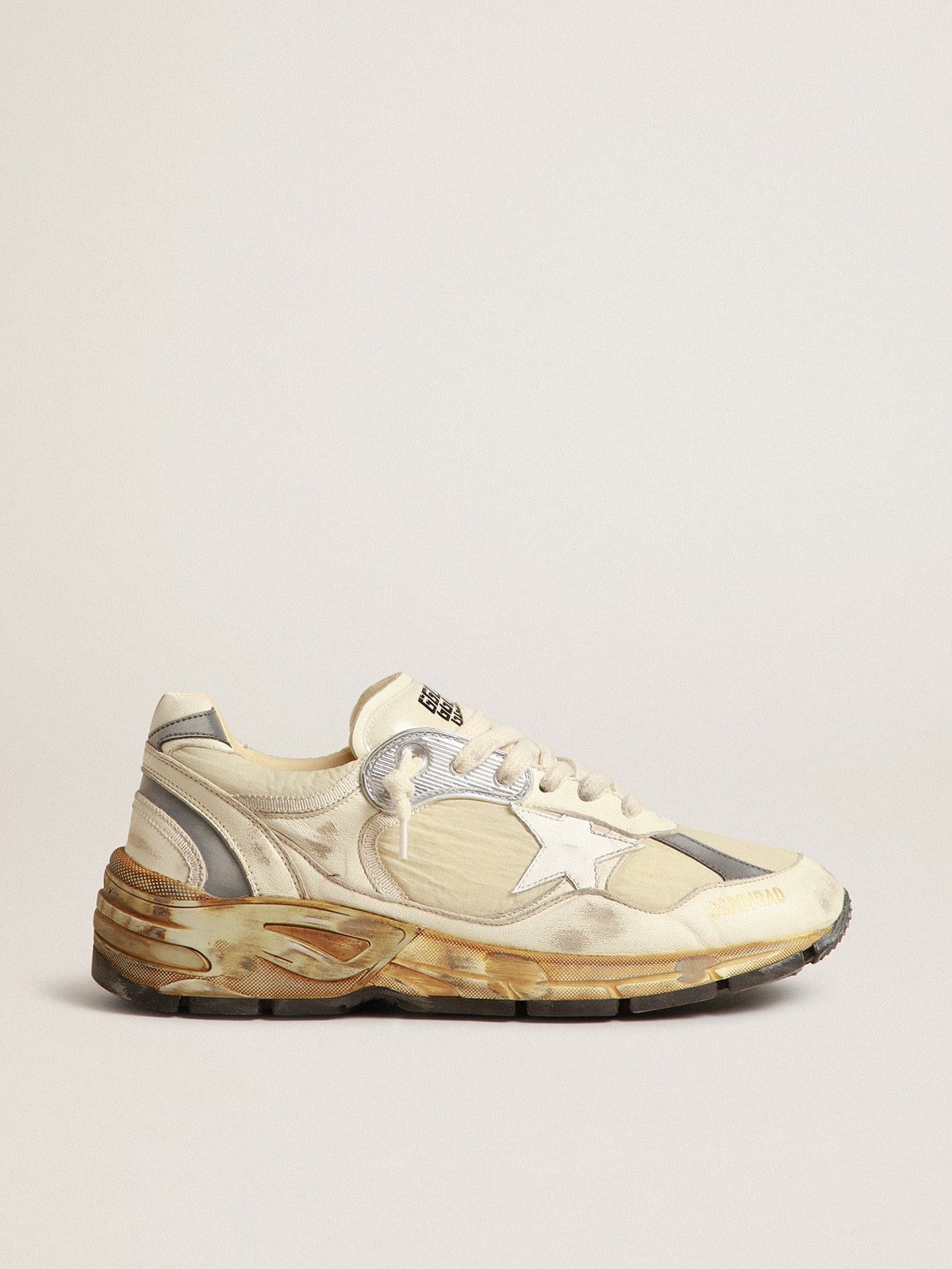 Golden Goose - Dad-Star homme en nylon et nappa beiges avec étoile en cuir blanc in 