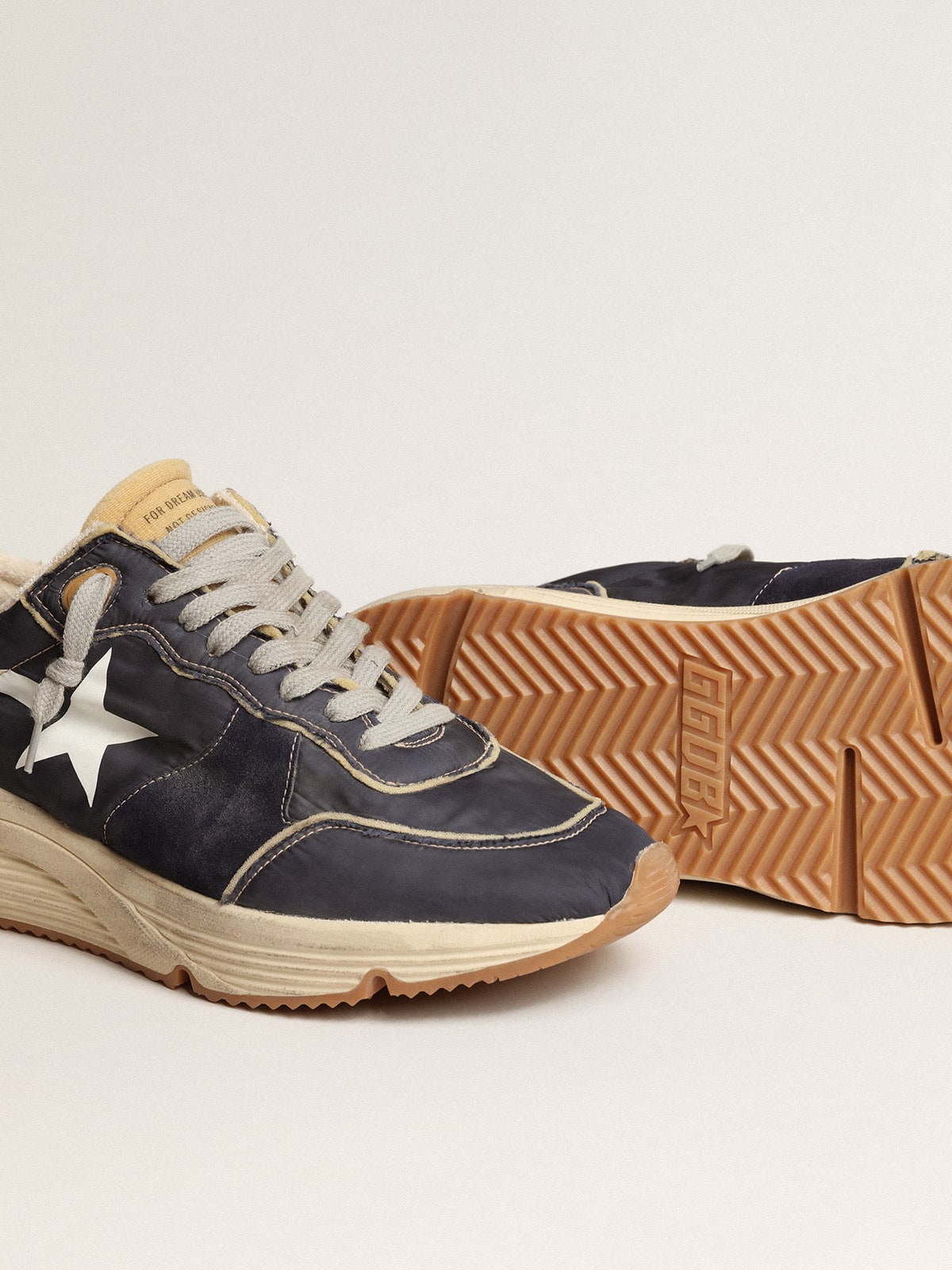 Golden Goose - Running Sole in nylon blu con stella stampata bianca in 