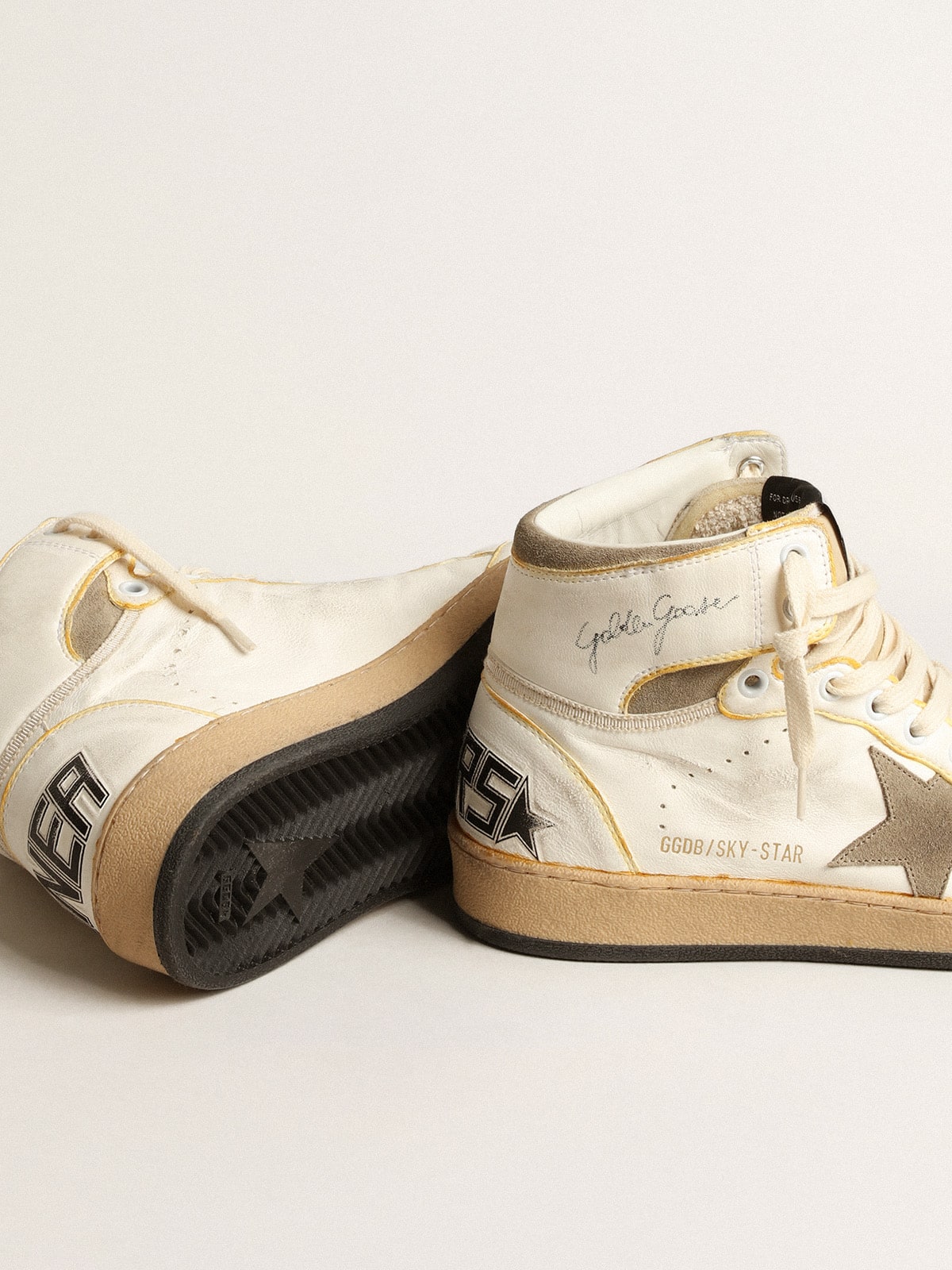 Golden Goose - Men’s Sky-Star in white nappa leather with dove-gray suede star in 