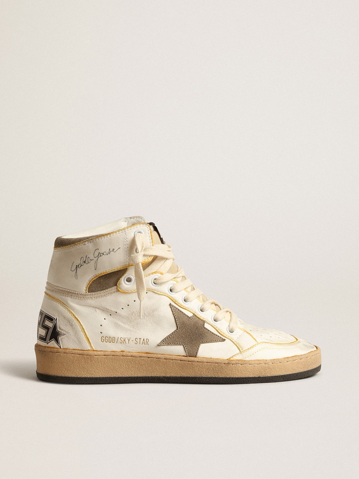 Golden Goose - Men’s Sky-Star in white nappa leather with dove-gray suede star in 