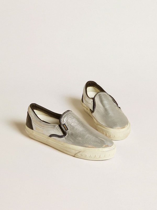 Golden Goose - Men's VCE Penstar in metallic silver leather with black leather heel tab in 