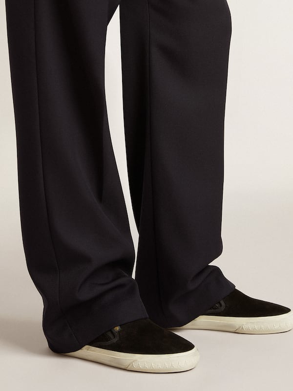 Golden Goose - Men's VCE Penstar in black suede with black leather heel tab in 