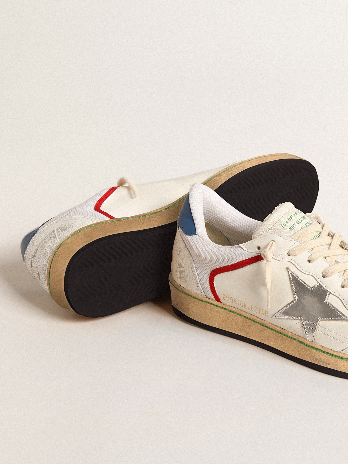 Golden Goose - Ball Star en nappa et résille avec étoile en cuir lamé argenté in 