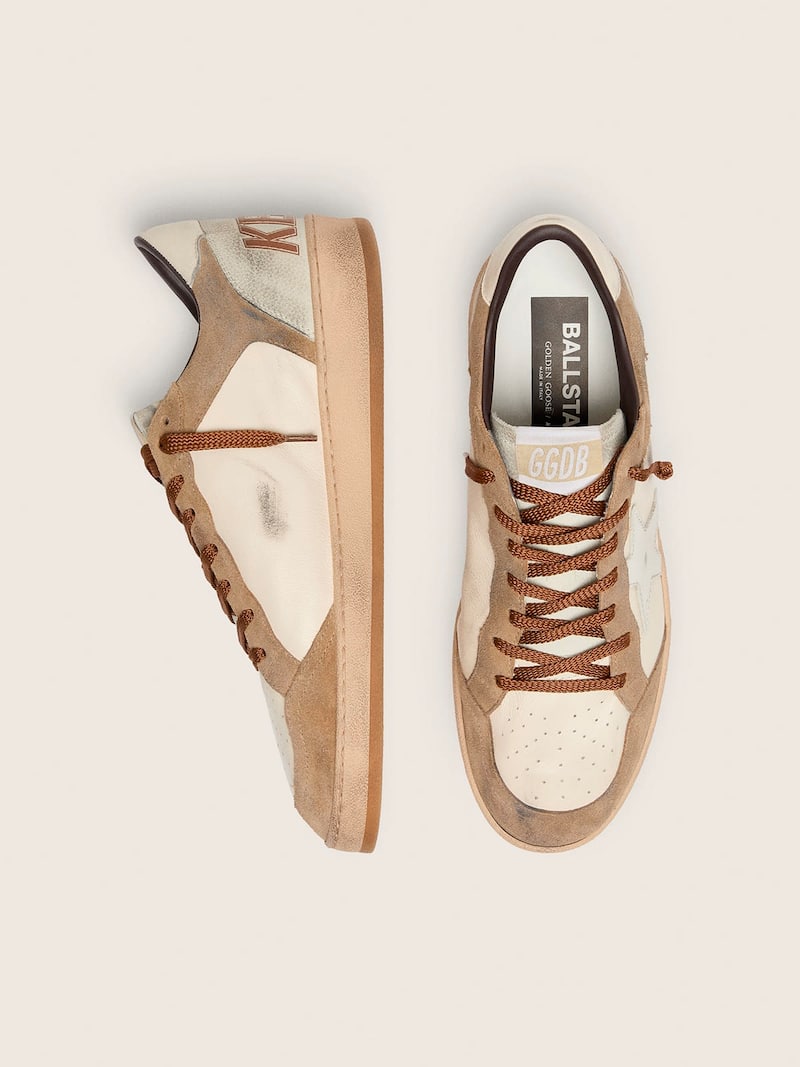 Golden Goose - Ball Star LTD homme en cuir blanc et cuir velours tabac avec &eacute;toile blanche in 