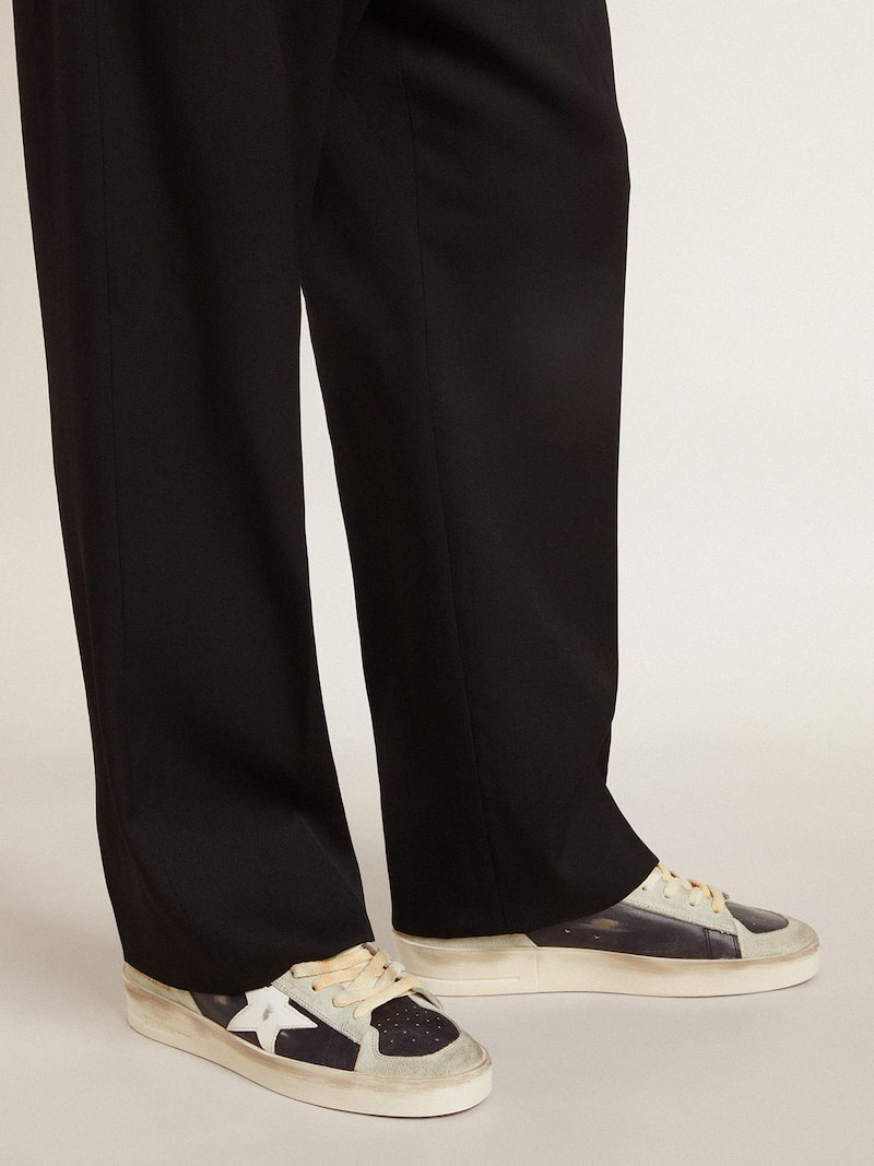 Golden Goose - Stardan en daim et en cuir avec &eacute;toile en cuir et contrefort lam&eacute; in 
