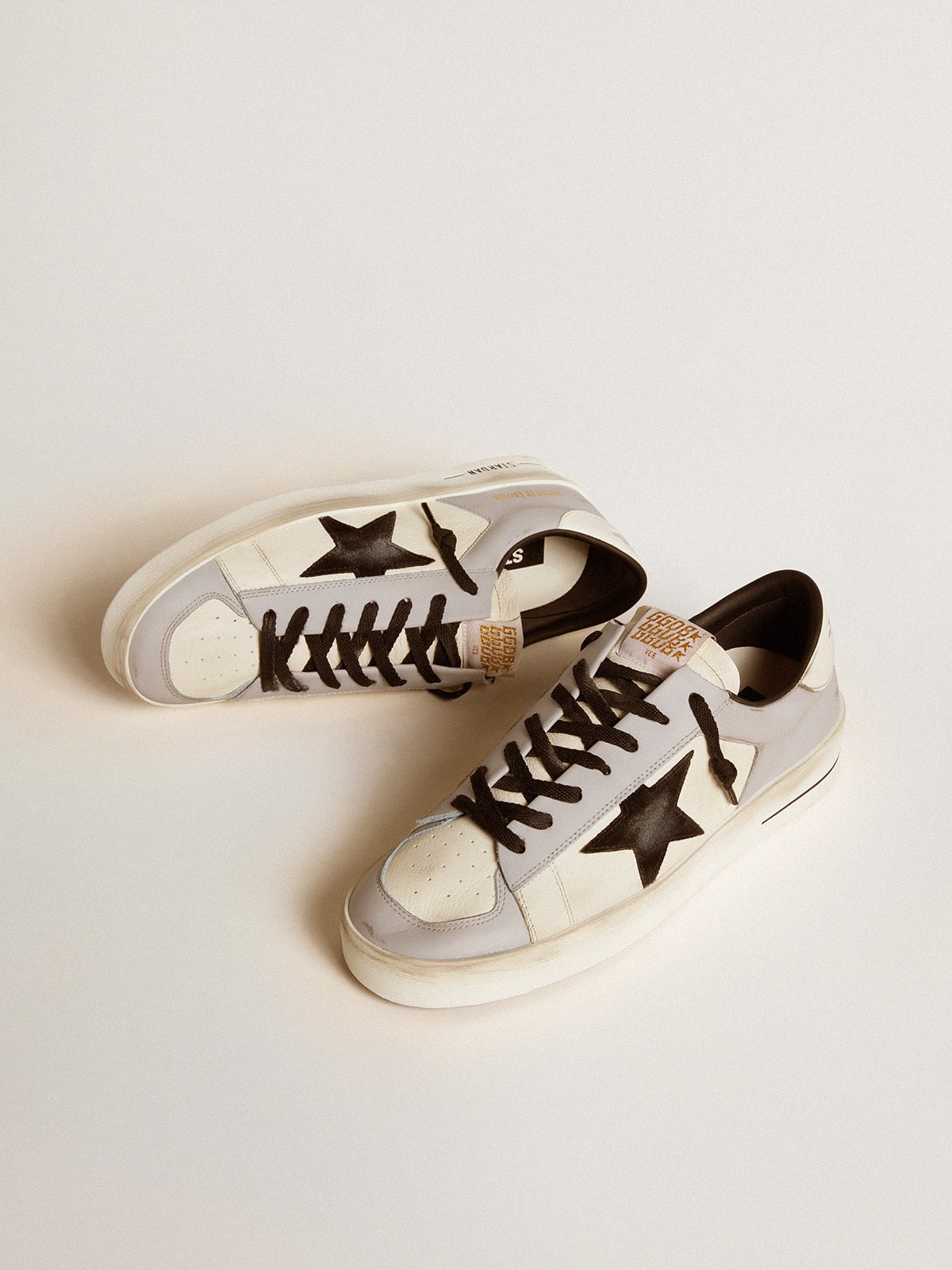 Golden Goose - Stardan LTD en cuir nappa et en cuir avec étoile en daim et contrefort en cuir in 