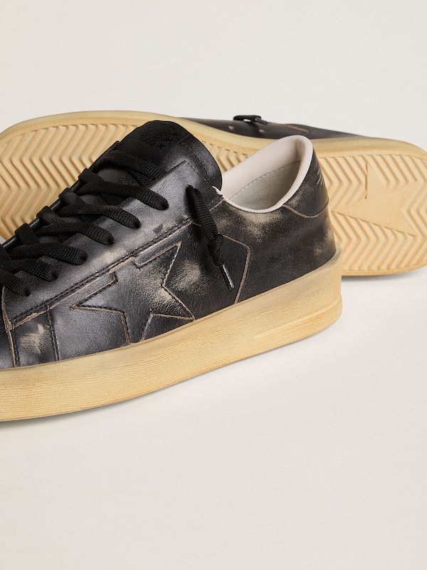 Golden Goose - Men's Stardan in black leather with black leather star and heel tab in 