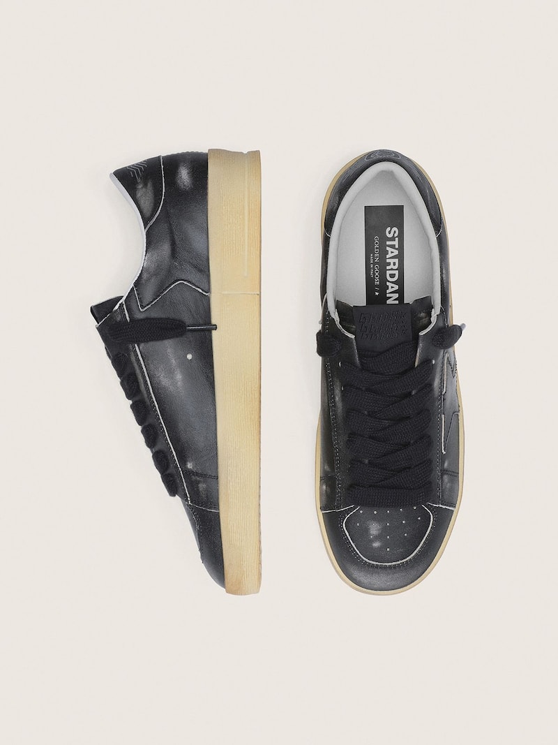 Golden Goose - Stardan pour homme en cuir noir avec &eacute;toile et contrefort en cuir noir in 