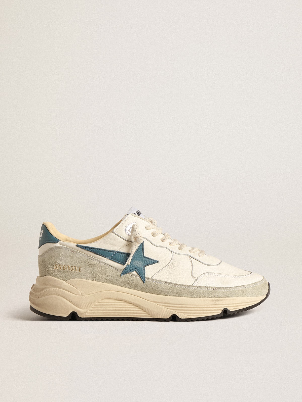 Golden Goose - Running Sole en nappa avec étoile en cuir bleu et empiècement en daim in 