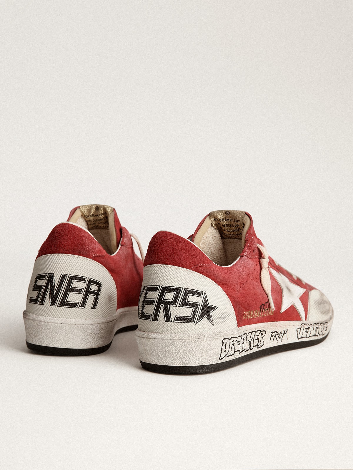 Golden Goose - Ball Star Pro men’s sneakers in red suede with knurled white rubber inserts in 