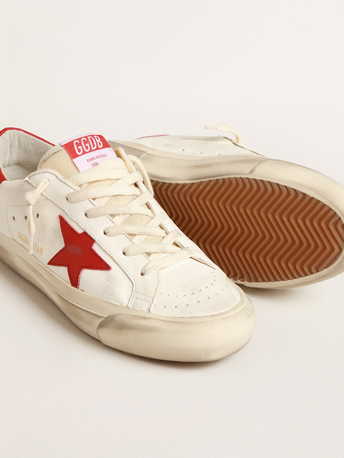 Golden Goose - Men’s Super-Star LTD in nappa leather with red star and heel tab in 