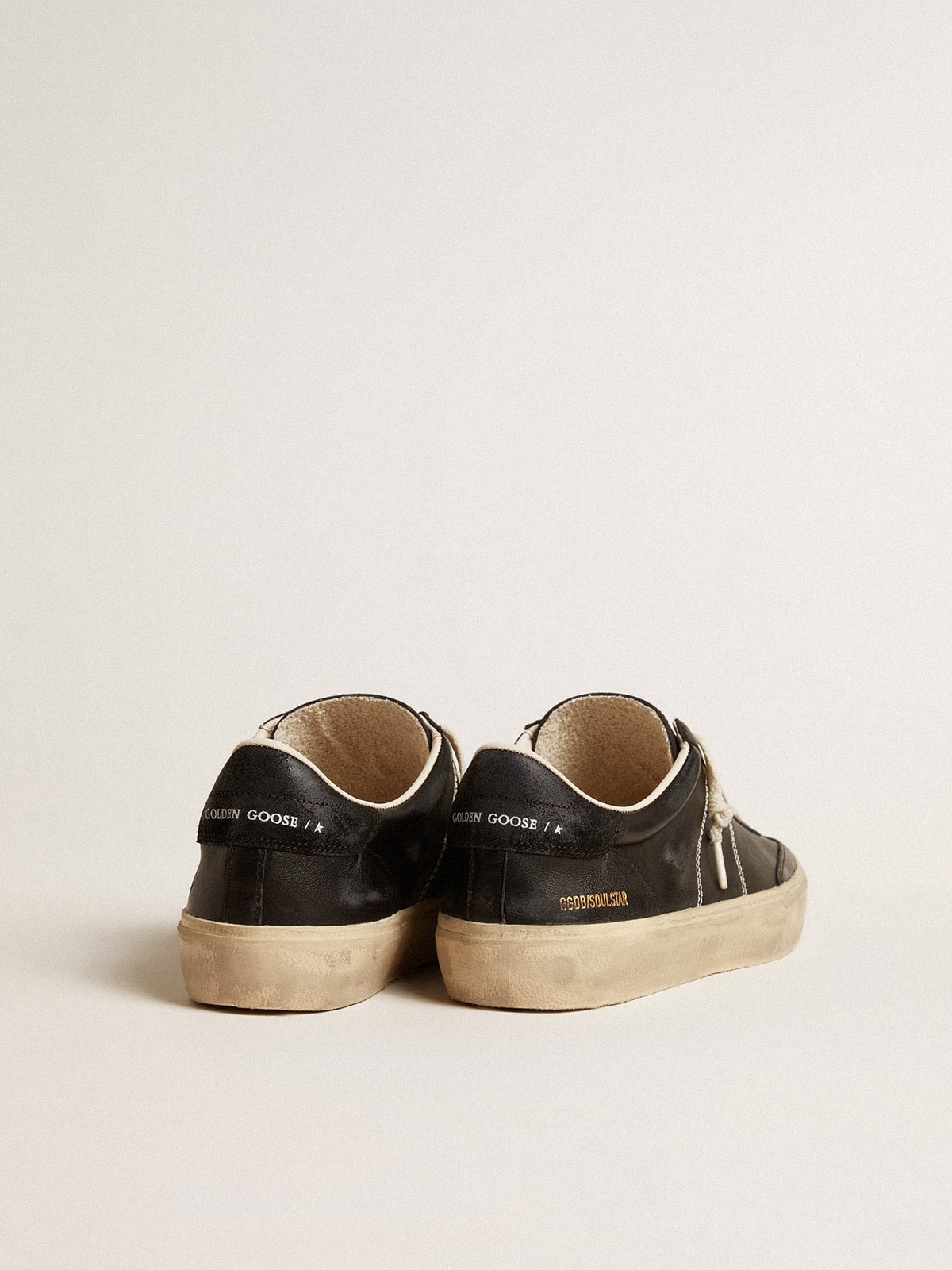 Golden Goose - Soul Star de hombre de napa bio-based negra in 