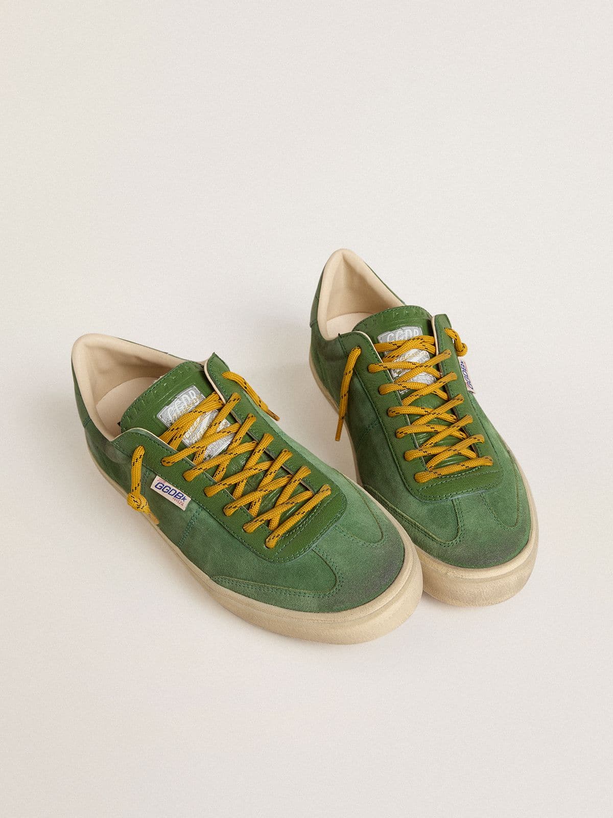 Golden Goose - Soul Star Uomo in suede verde con talloncino in pelle verde in 