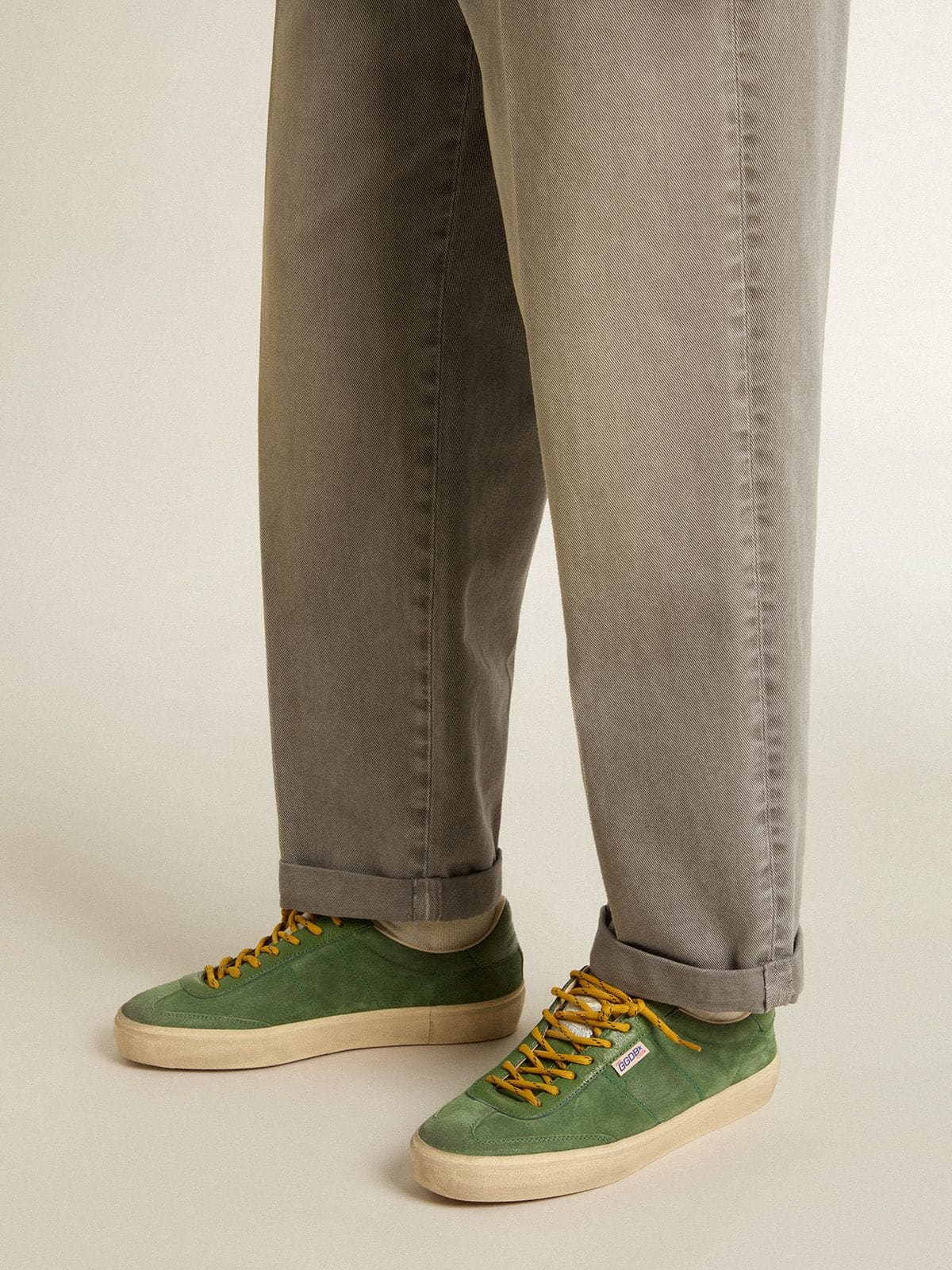 Golden Goose - Soul Star Uomo in suede verde con talloncino in pelle verde in 