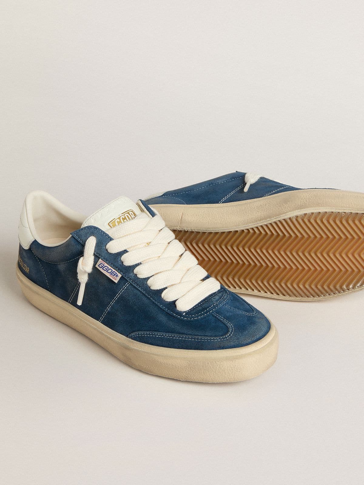 Golden Goose - Soul Star de hombre de ante azul con refuerzo del talón de piel blanca in 