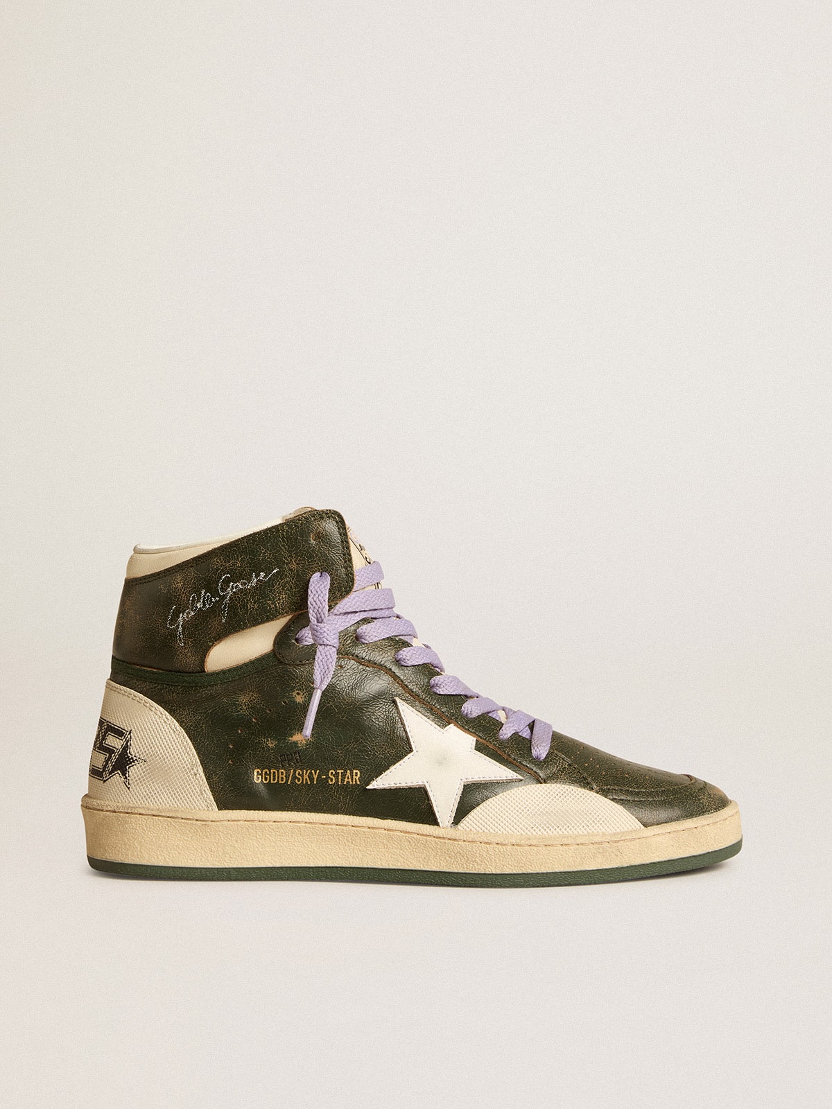 Golden Goose - Sky-Star Pro Masculino de couro verde com estrela branca in 