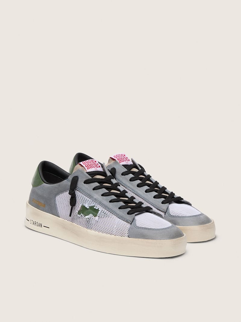 Golden Goose - Stardan homme en daim bleu layette avec &eacute;toile et contrefort en cuir vert in 