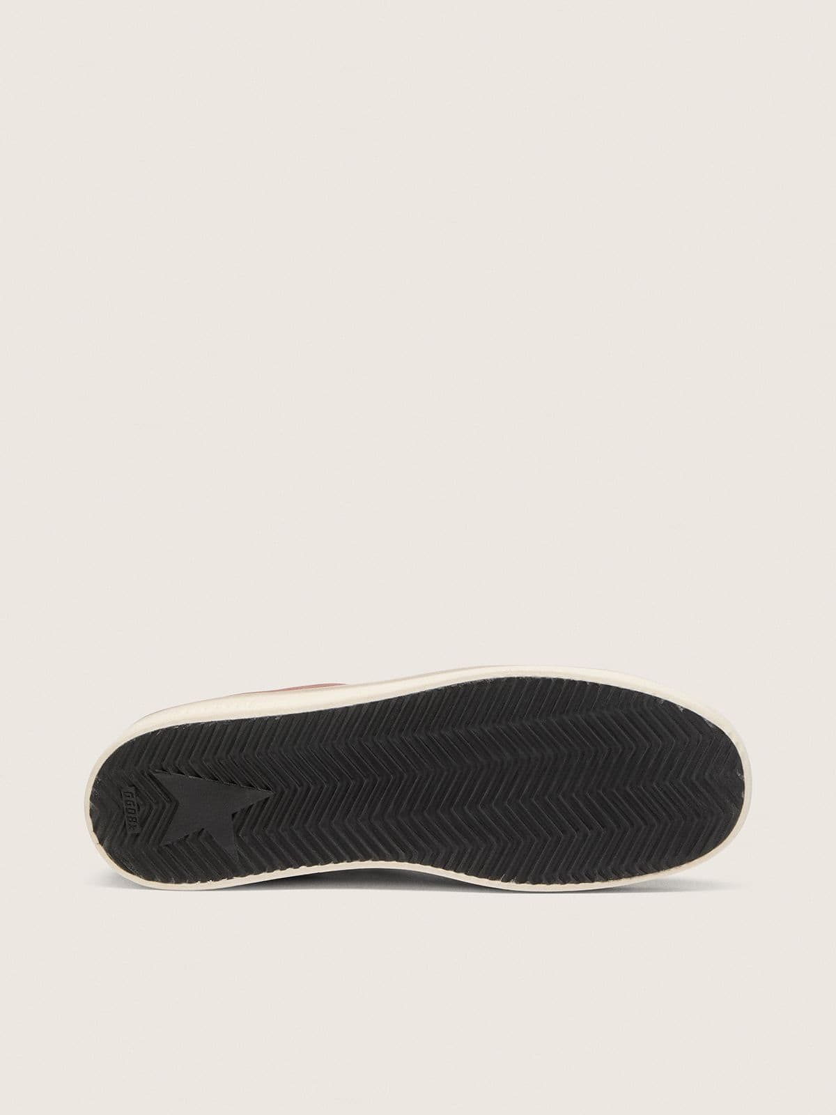 Golden Goose - Stardan homme en cuir blanc et brique avec &eacute;toile en cuir lam&eacute; vert olive in 