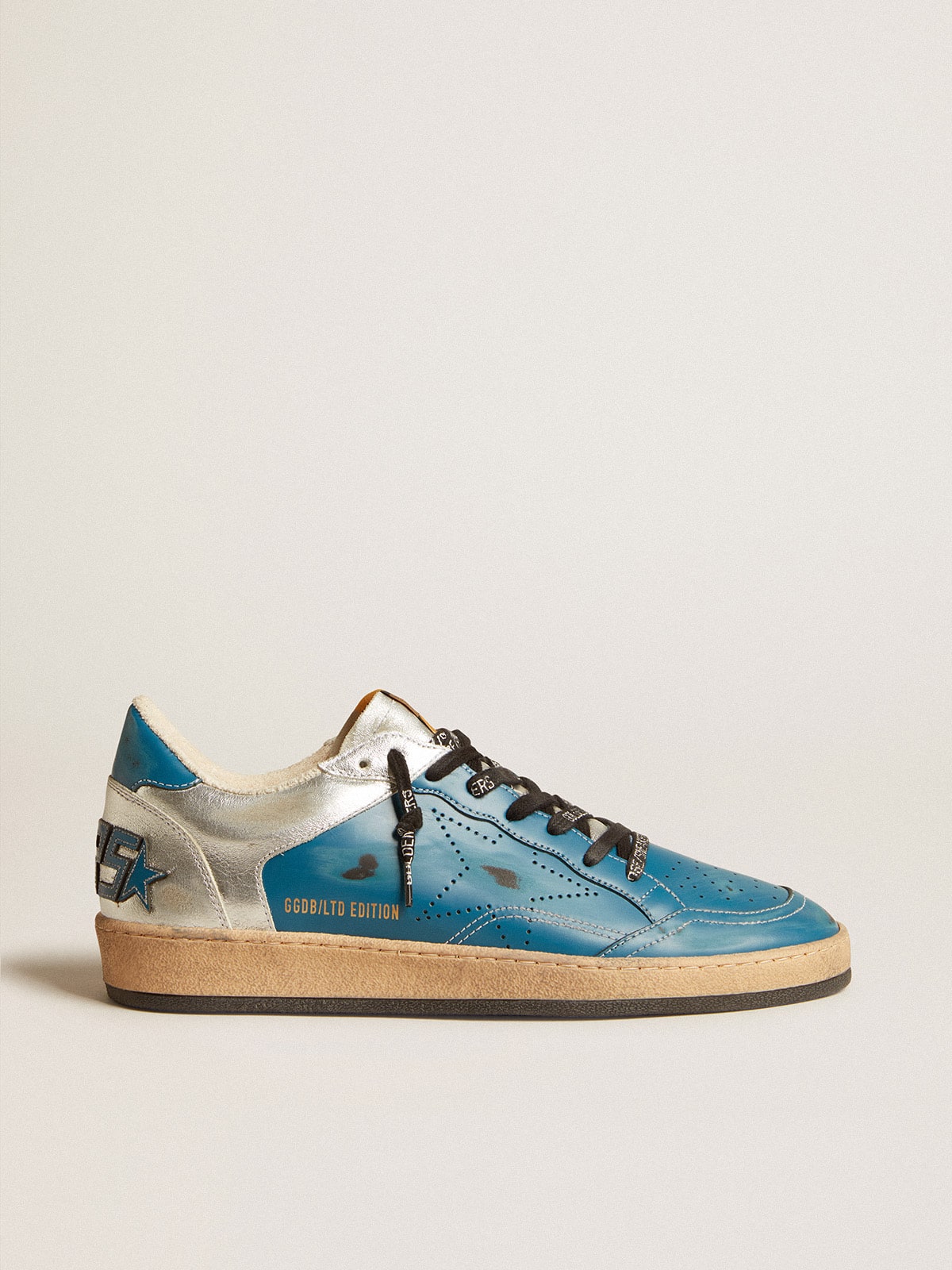 Golden Goose   Ball Star Lab In Pelle Lucida Blu E Argento Con Stella Traforata, Uomo, Taglia: 39