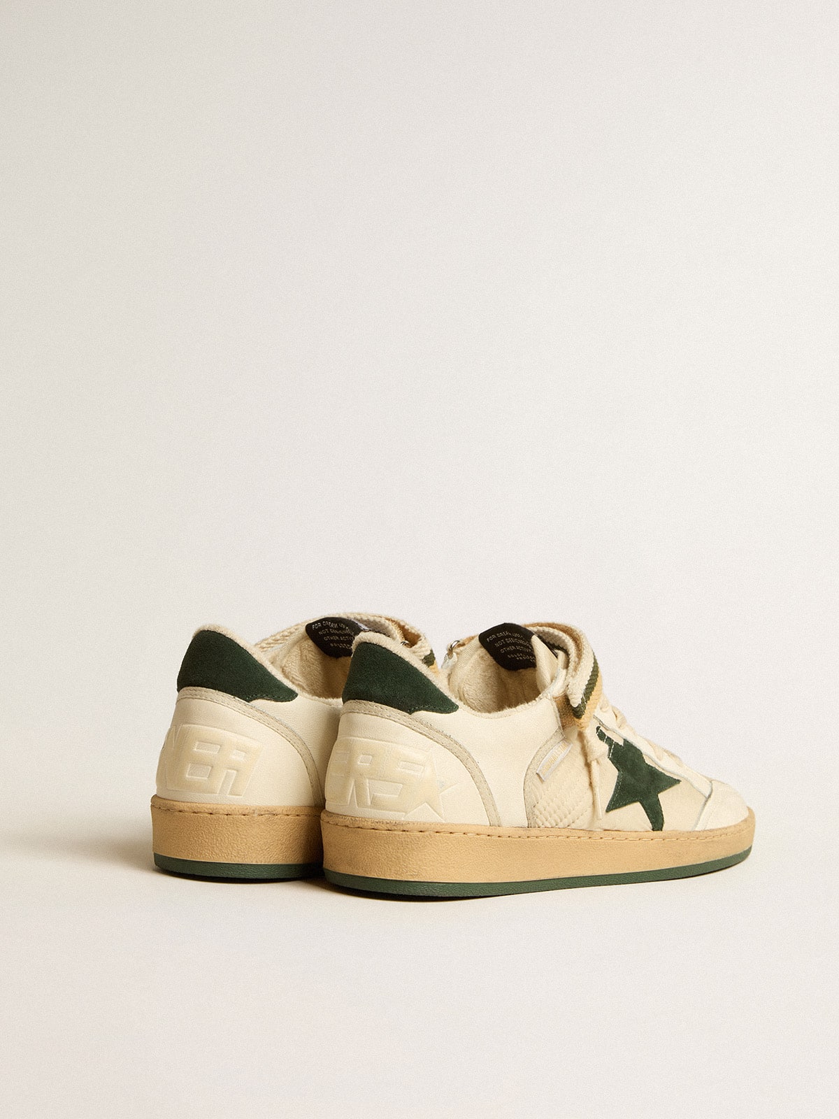 Golden Goose - Ball Star in nylon e nappa con stella e talloncino in suede verde in 