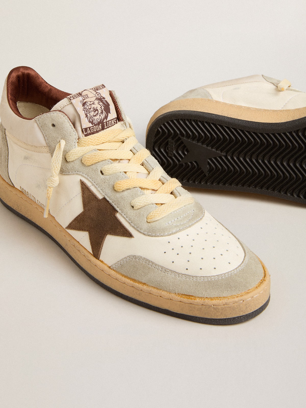 Golden Goose - Ball Star LTD in nappa e nylon con stella e inserti in suede in 