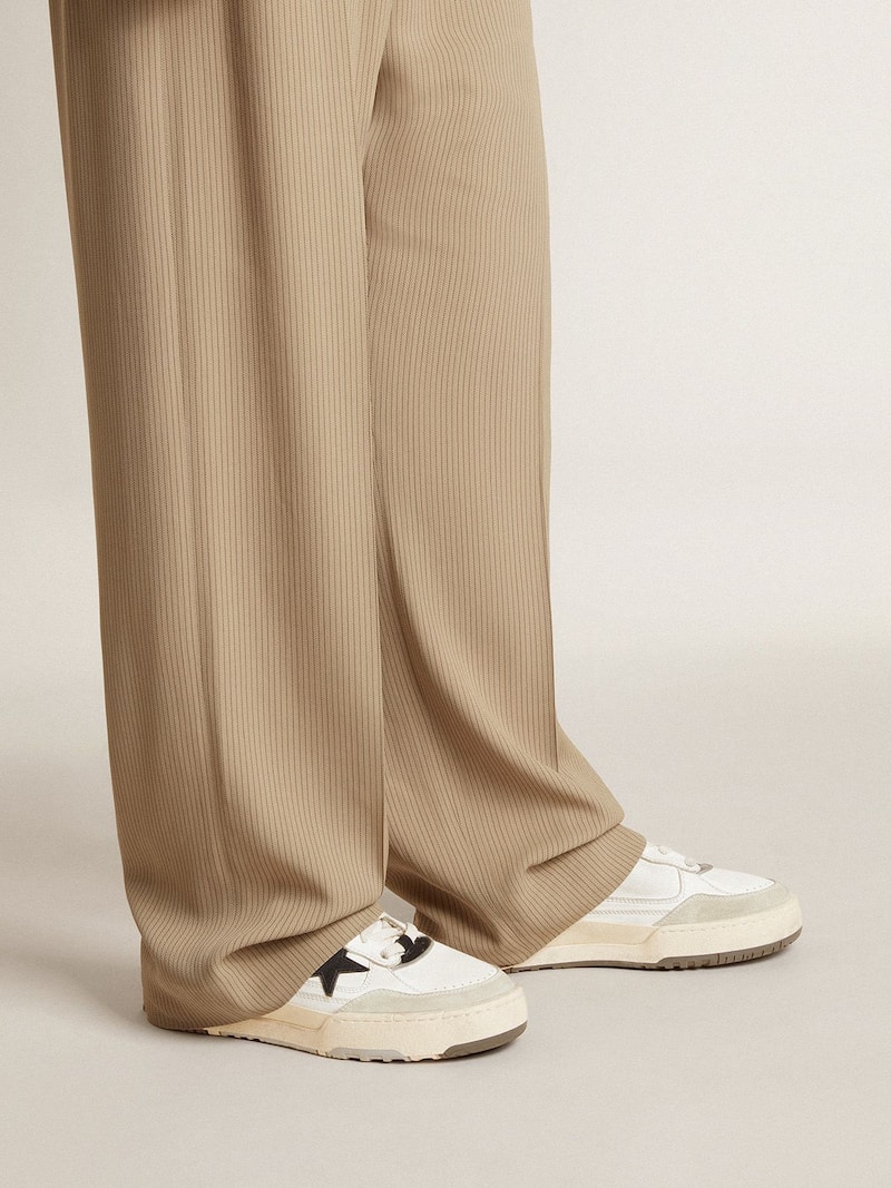 Golden Goose - Forty2 uomo con stella rosa e talloncino in pelle bianca in 