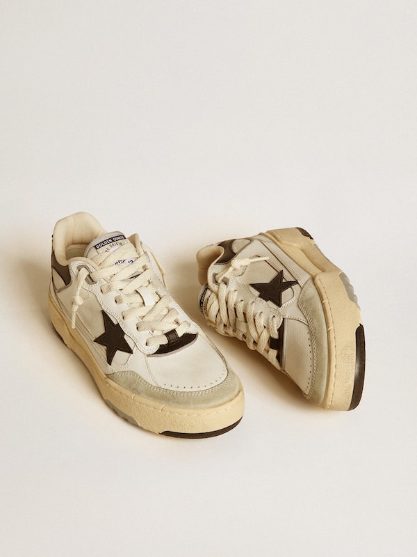 Golden Goose - Men’s Forty2 with black star and black leather heel tab in 