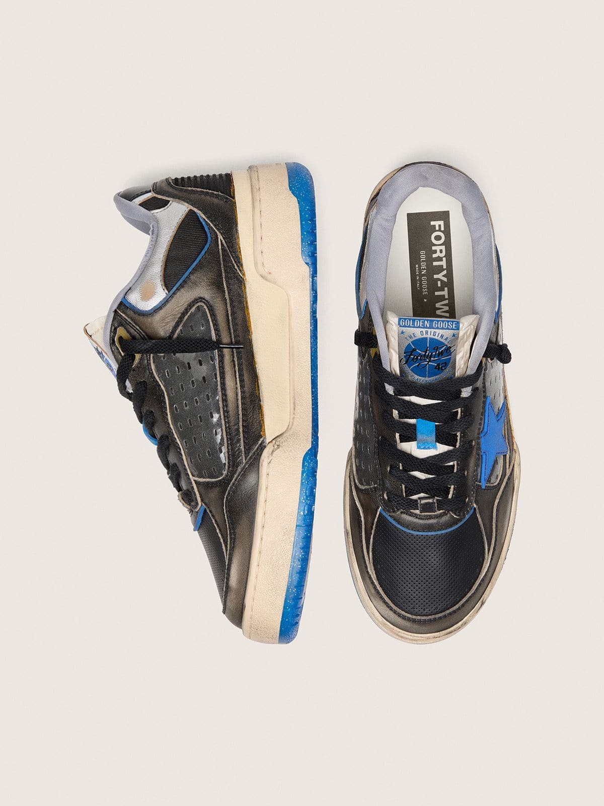 Golden Goose - Forty2 pour homme en caoutchouc expansé et cuir noir avec étoile en TPU et contrefort en cuir noir in 