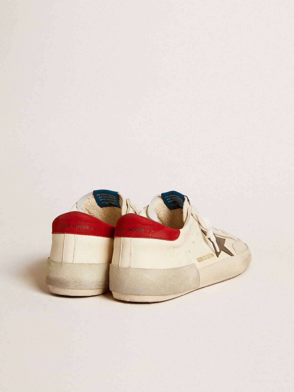 Golden Goose - Super-Star LTD en cuir nappa avec étoile lamée et contrefort en cuir nubuck in 