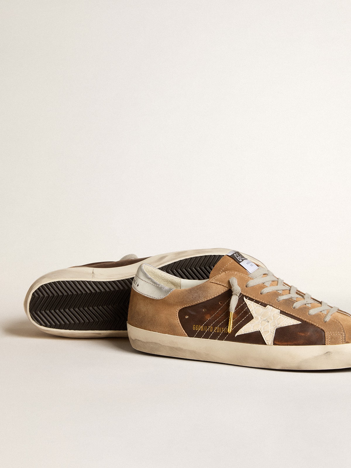 Golden Goose - Super-Star LTD de piel marrón y ante tabaco con estrella blanca in 