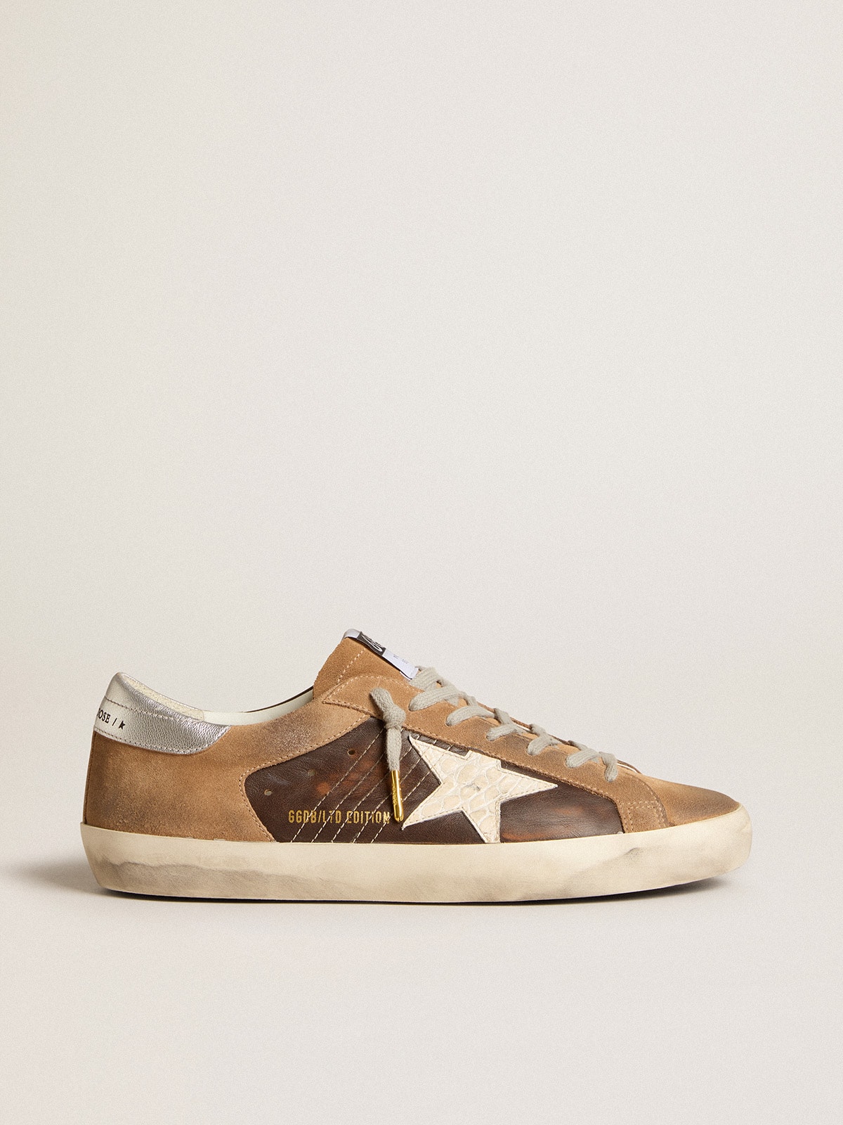 Golden Goose - Super-Star LTD de piel marrón y ante tabaco con estrella blanca in 