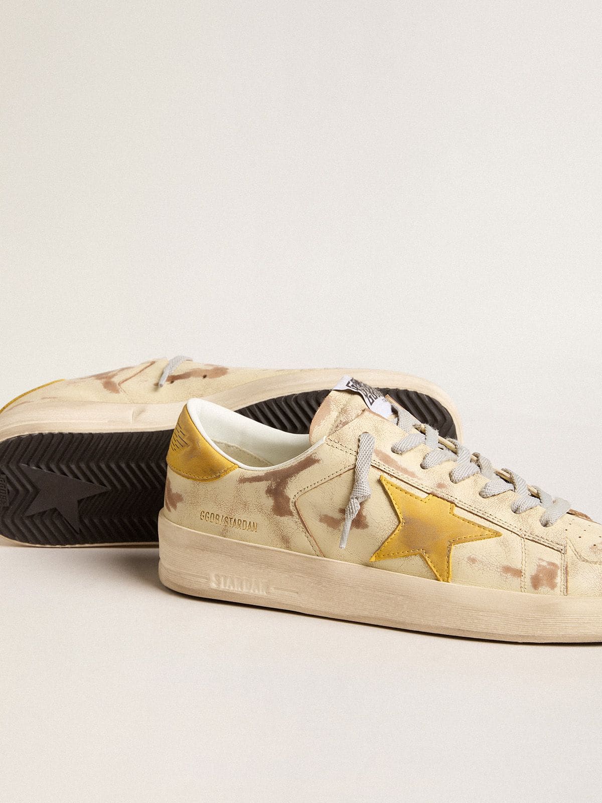 Men's Stardan in beige leather with honey-colored nubuck