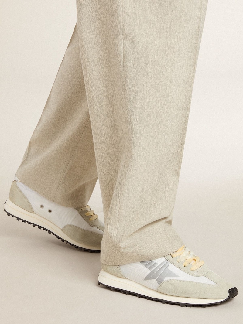 Golden Goose - Marathon de hombre con pala de nailon blanco y estrella plateada in 