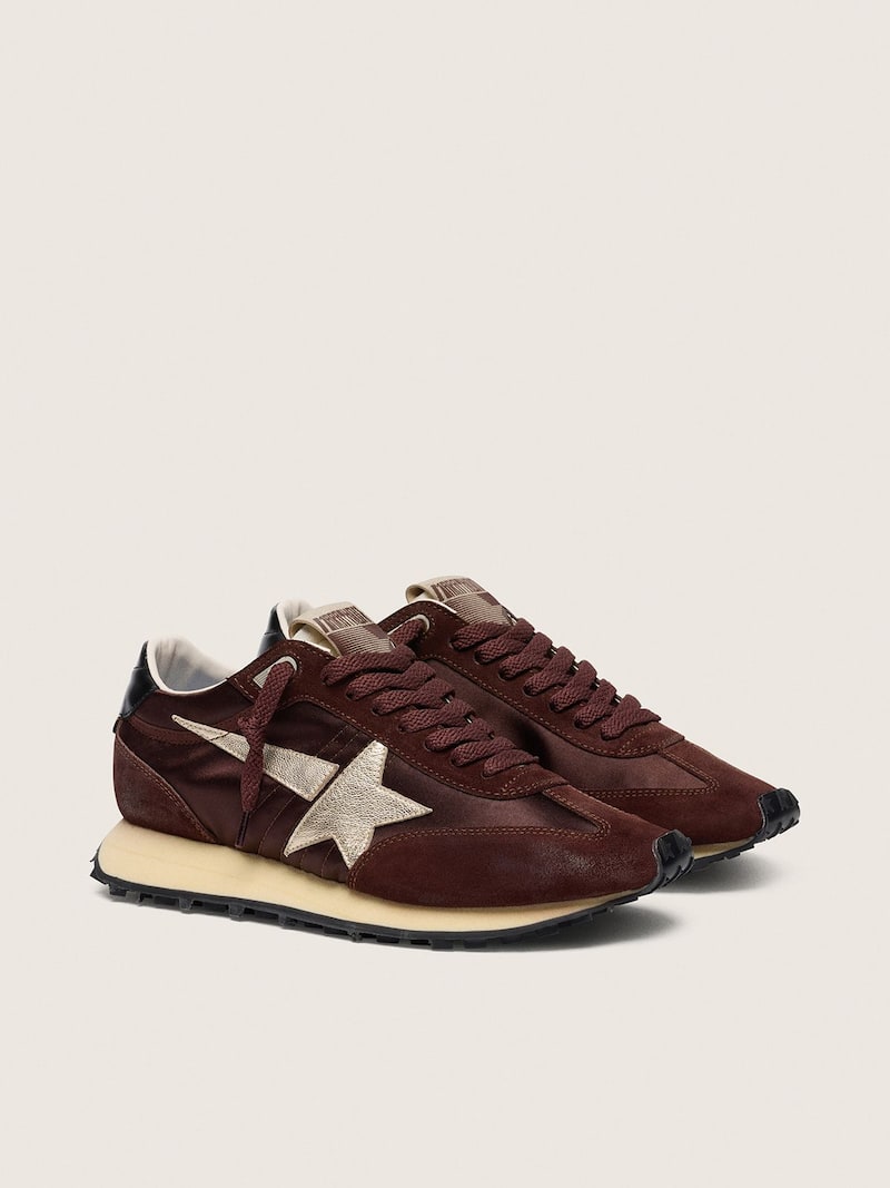 Golden Goose - Marathon de Hombre con pala de sat&eacute;n color marr&oacute;n y estrella de piel platino in 