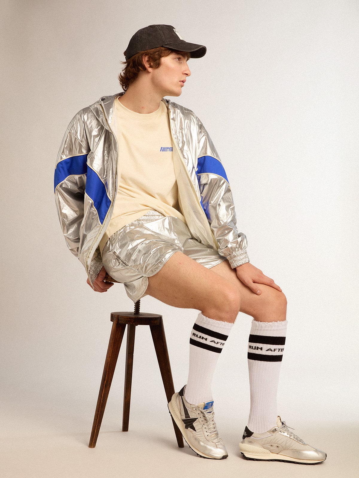 Golden Goose - Marathon Uomo con tomaia in nylon ripstop di colore argento e stella nera in 