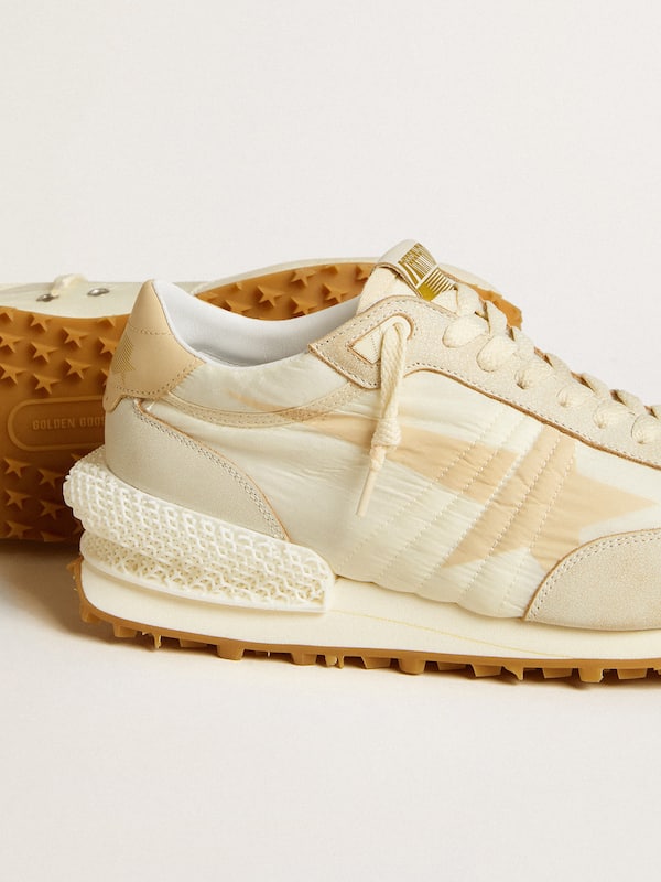 Marathon pour homme en nylon beige et en cuir gris avec &eacute;toile imprim&eacute;e beige