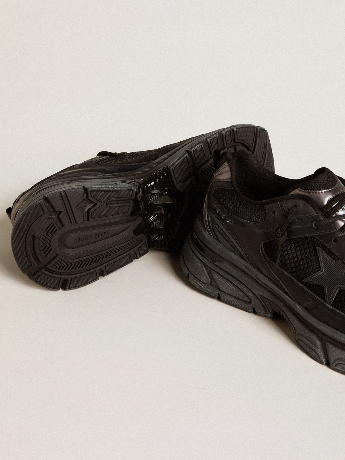 Men's Lightstar with black leather and mesh upper and black star