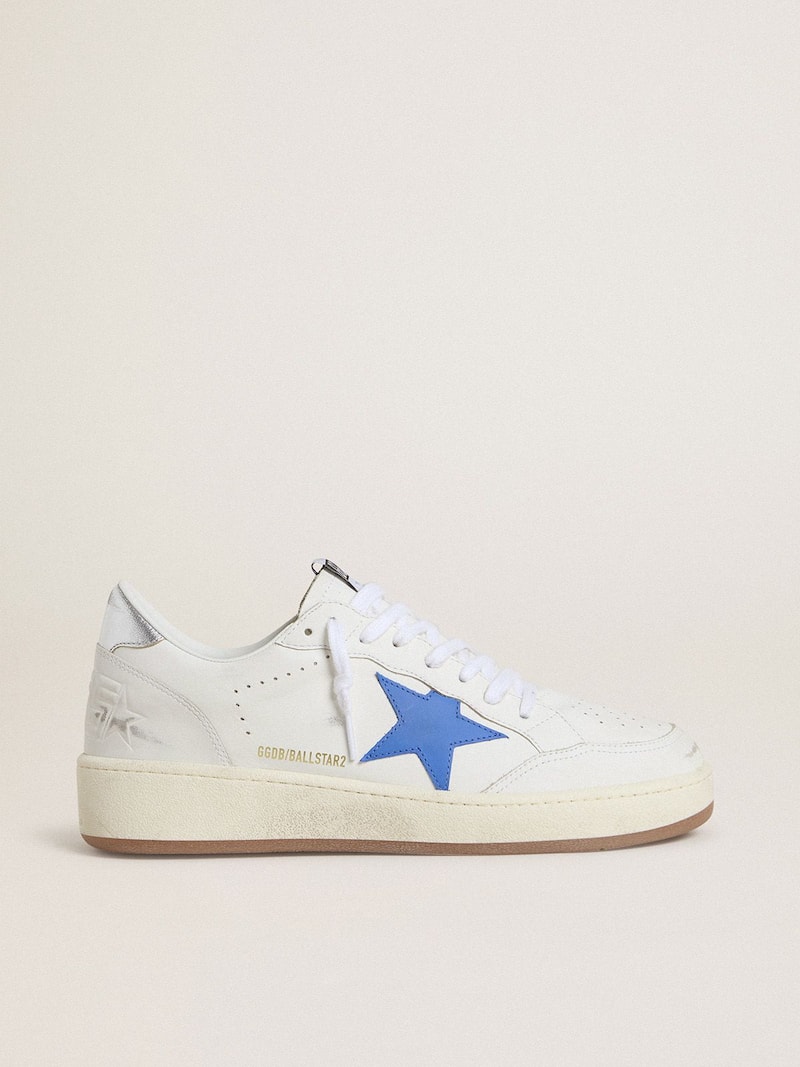 饰有浅蓝色皮革星星图案和银箔皮革鞋提的 Ball Star 运动鞋