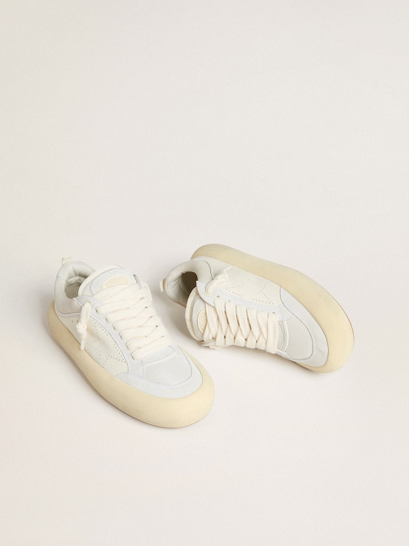 Golden Goose - Space-Star Cube Uomo in pelle bianca con stella traforata in 