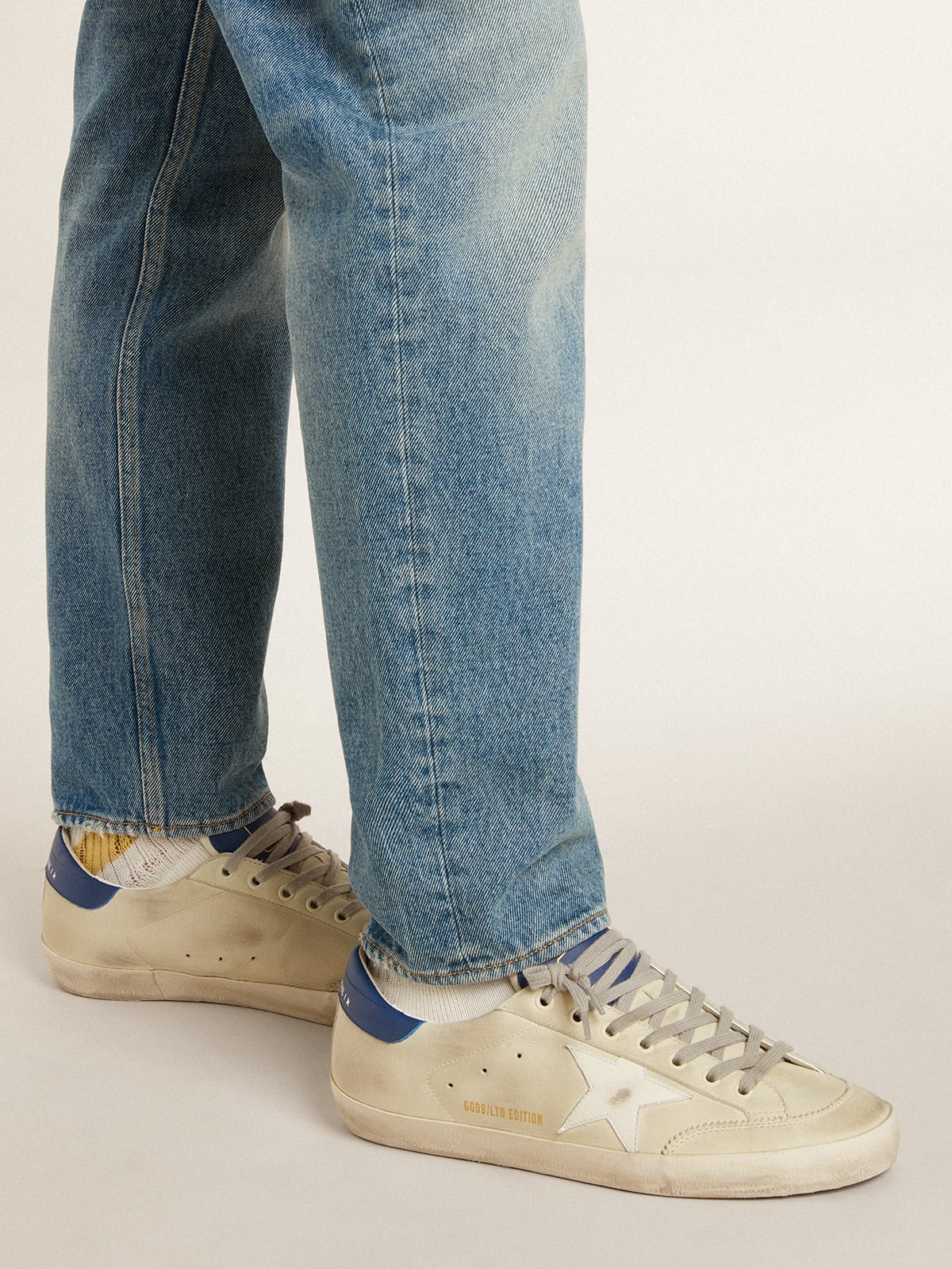 Golden Goose - Super-Star LTD in nubuck with white leather star and blue heel tab in 