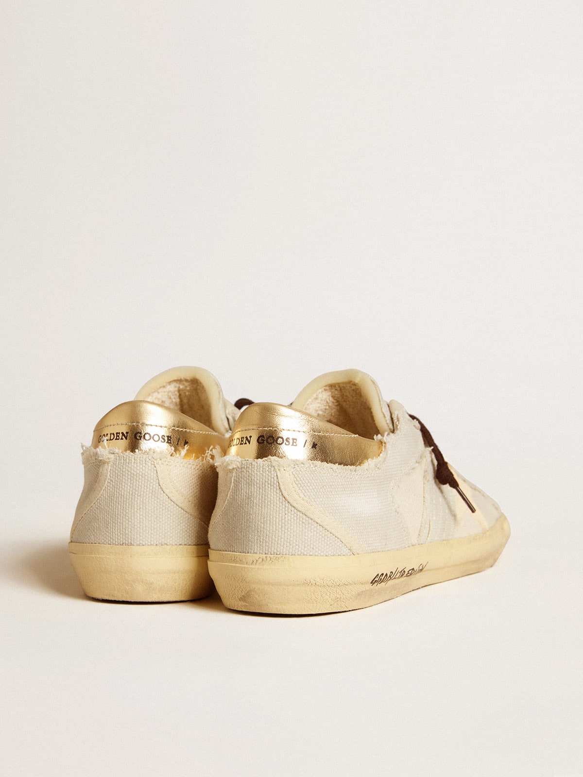 Golden Goose - Super-Star LTD de hombre de lona con estrella de TPU y refuerzo del talón de piel in 
