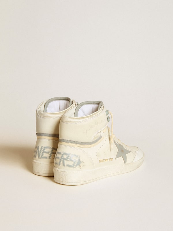 Golden Goose - Men's Sky-Star in leather with light blue leather star and white heel tab in 