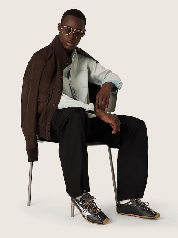 Men's Marathon Speed with black leather upper and silver star