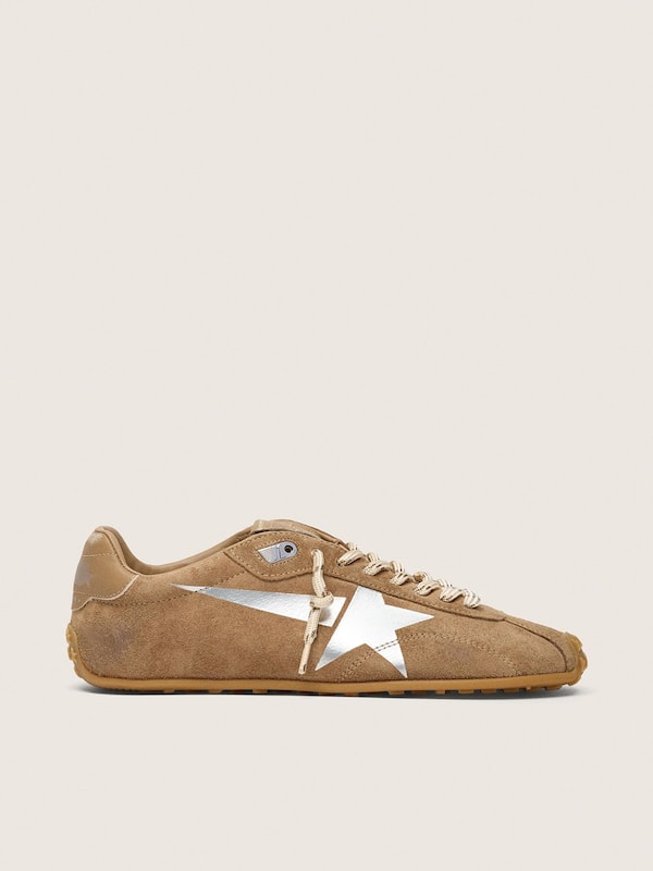 Golden Goose - Men's Marathon Speed with tobacco suede upper and silver star in 