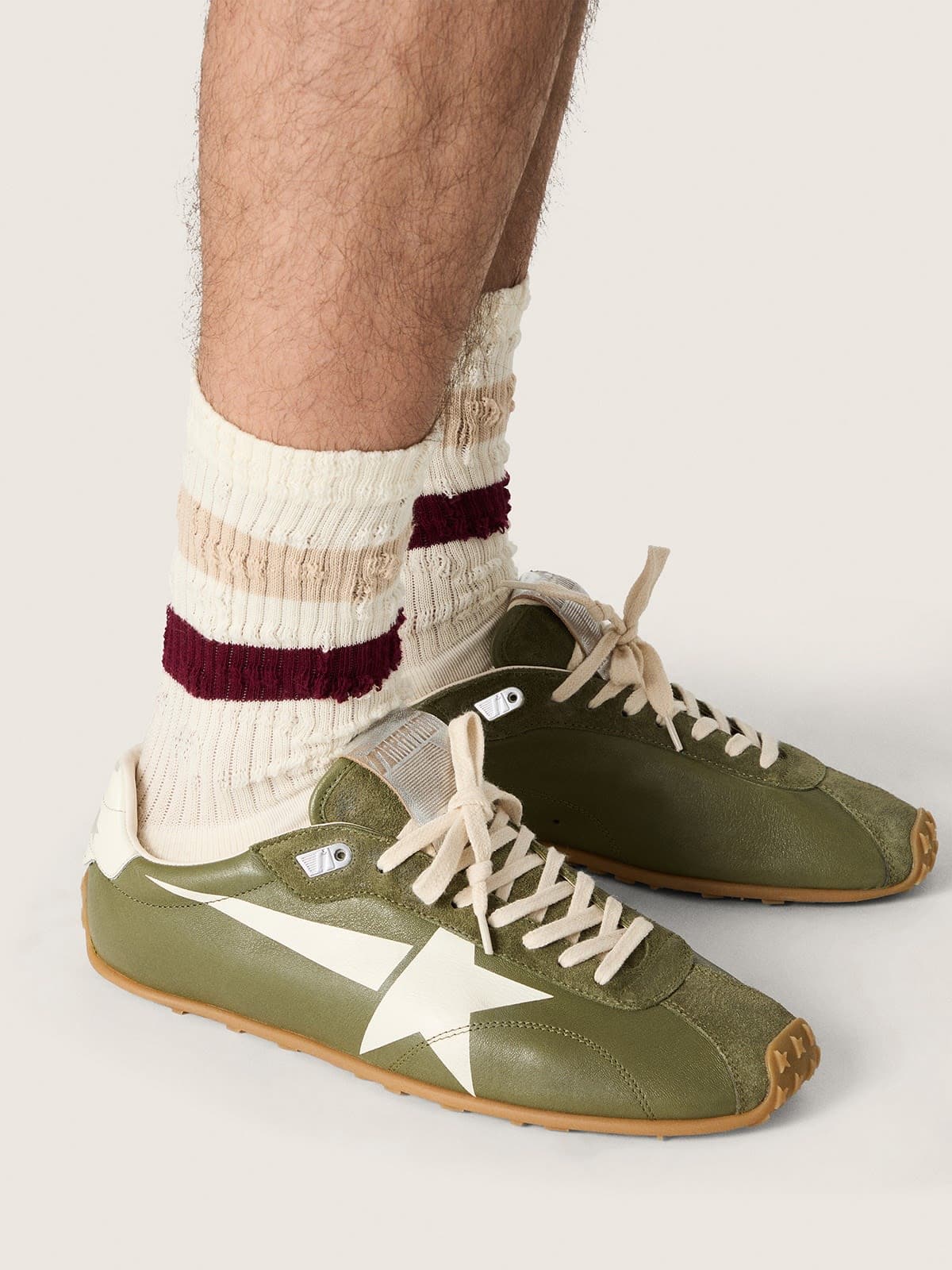 Marathon Speed pour homme en cuir vert olive avec &eacute;toile cr&egrave;me