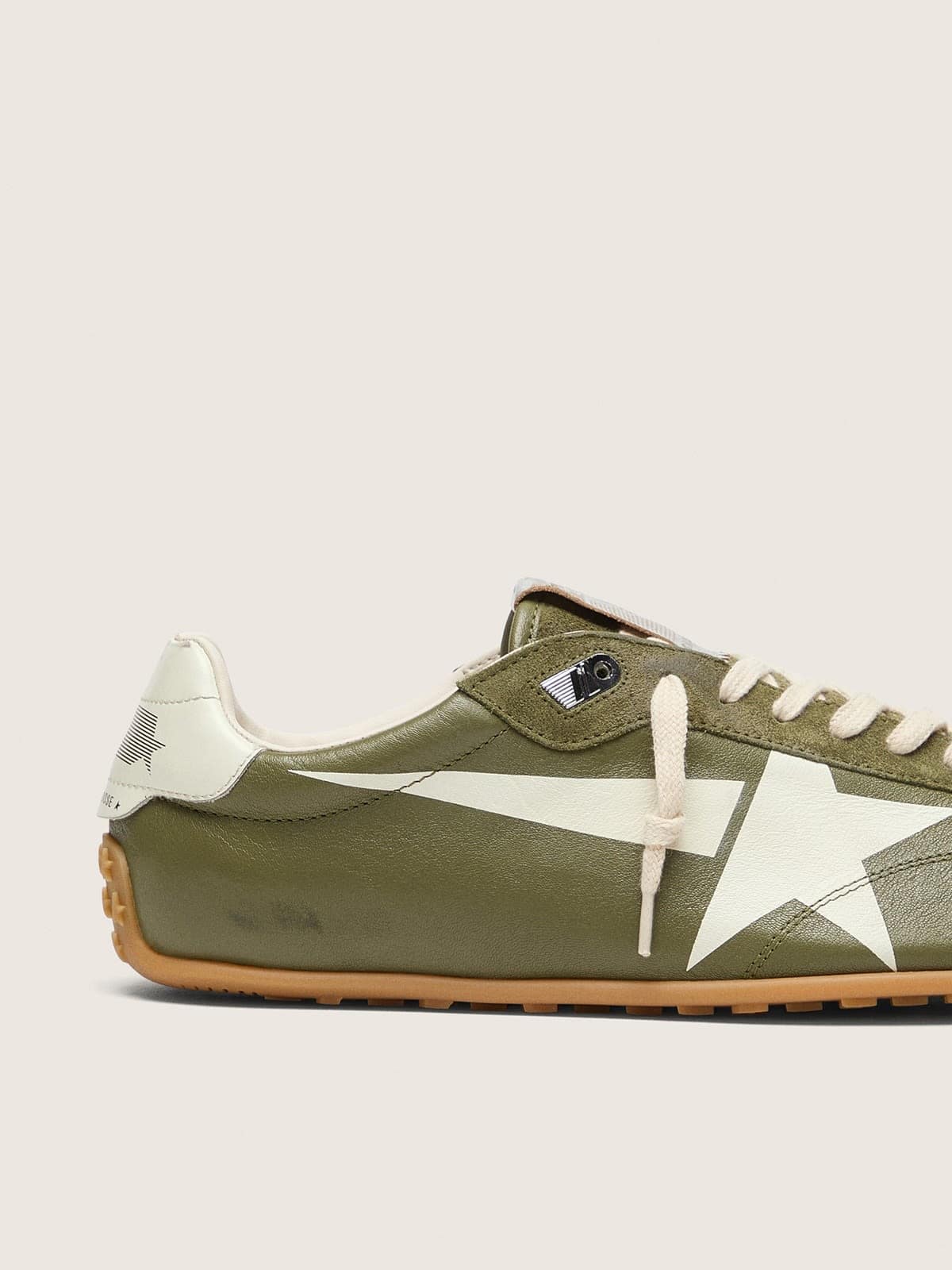 Golden Goose - Marathon Speed uomo in pelle verde oliva con stella crema in 