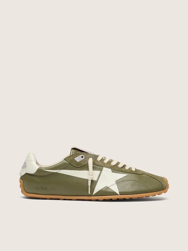 Golden Goose - Men&rsquo;s Marathon Speed in olive-green leather with cream star in 