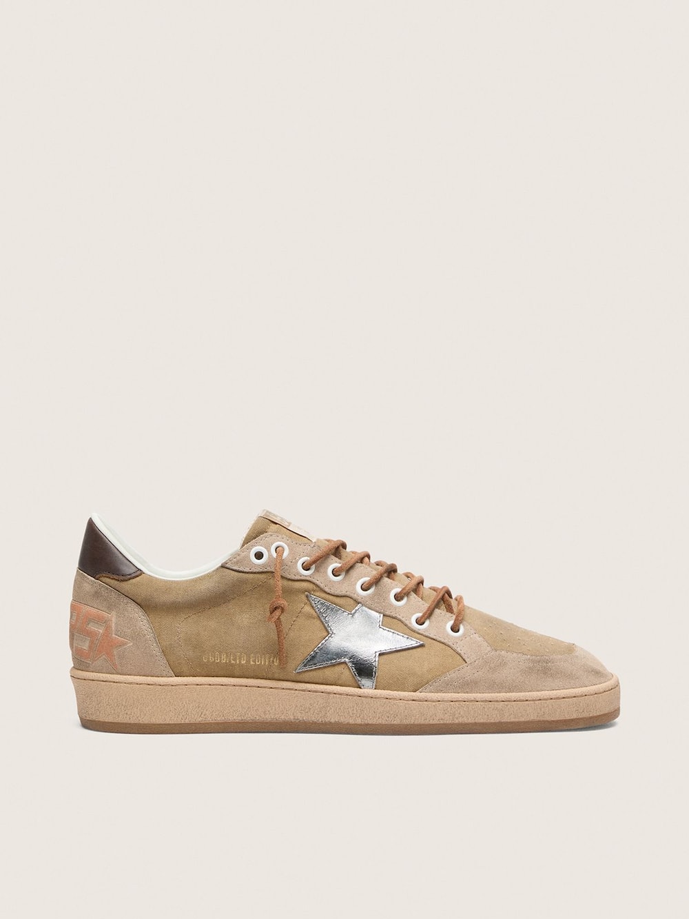 Ball Star LTD homme en cuir velours tabac avec étoile argentée — Golden Goose