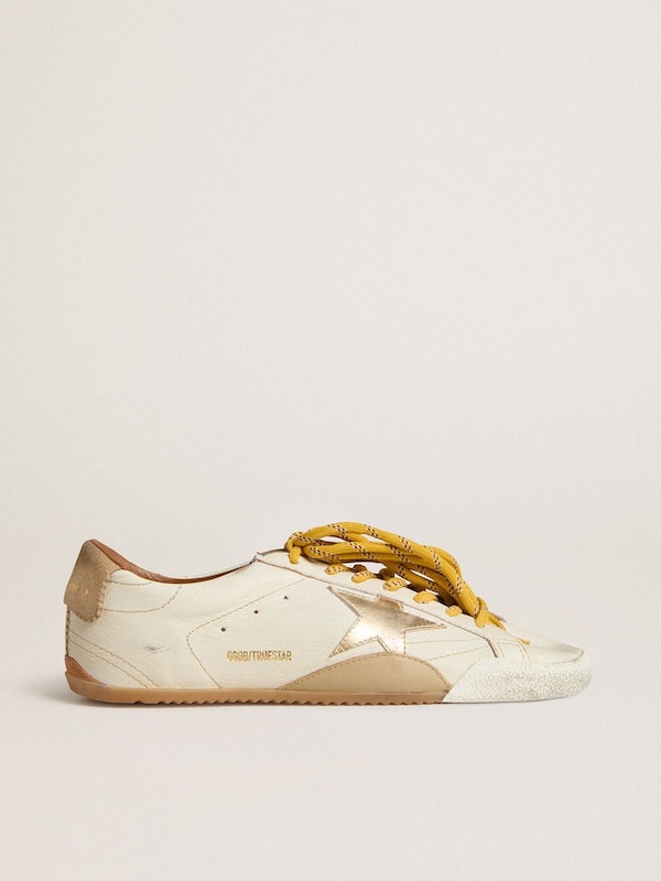 Golden Goose - Men's True-Star in white nappa leather with gold foiled leather star and beige suede heel tab in 