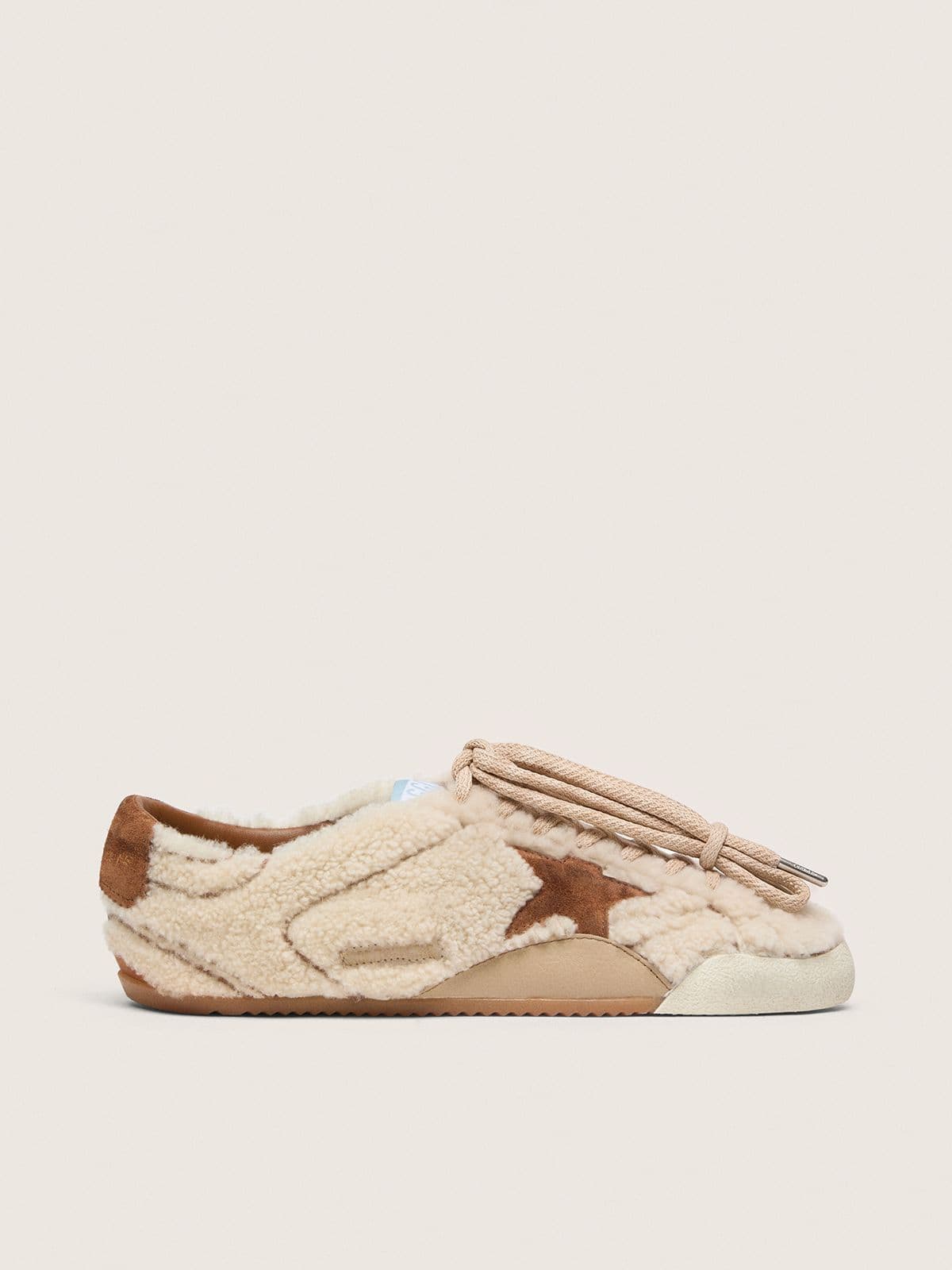 Golden Goose Men's True-Star in beige shearling with tan leather star True-Star beige man